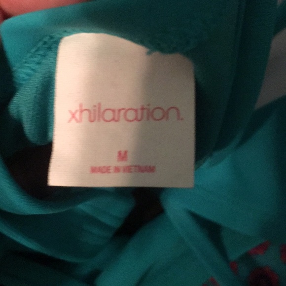 Bathing suit - Picture 2 of 3